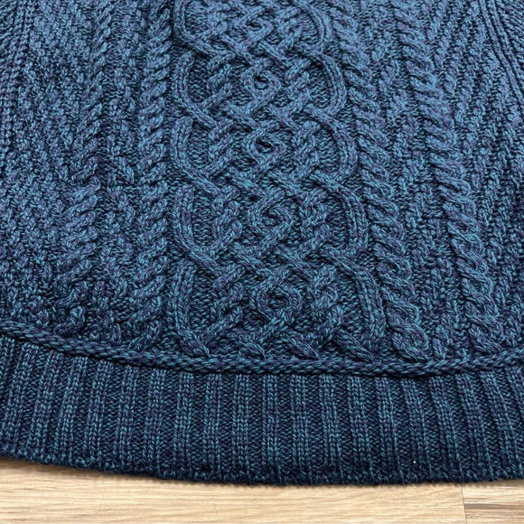 Aran Crafts Ireland 100% Merino Wool Turtleneck Poncho Cape Sweater Women’s 2XL - Picture 3 of 7